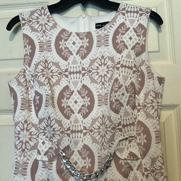 Kate and Lily Dress Size 8 White Mauve - Picture 2 of 8